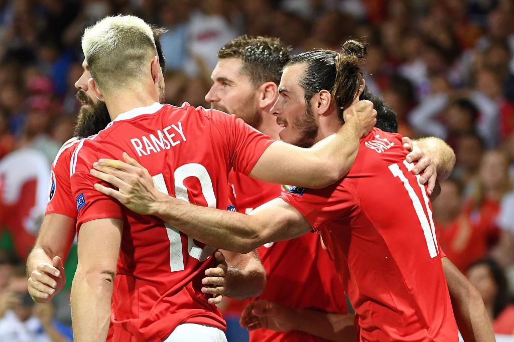 País de Gales humilha a Rússia e garante o primeiro lugar