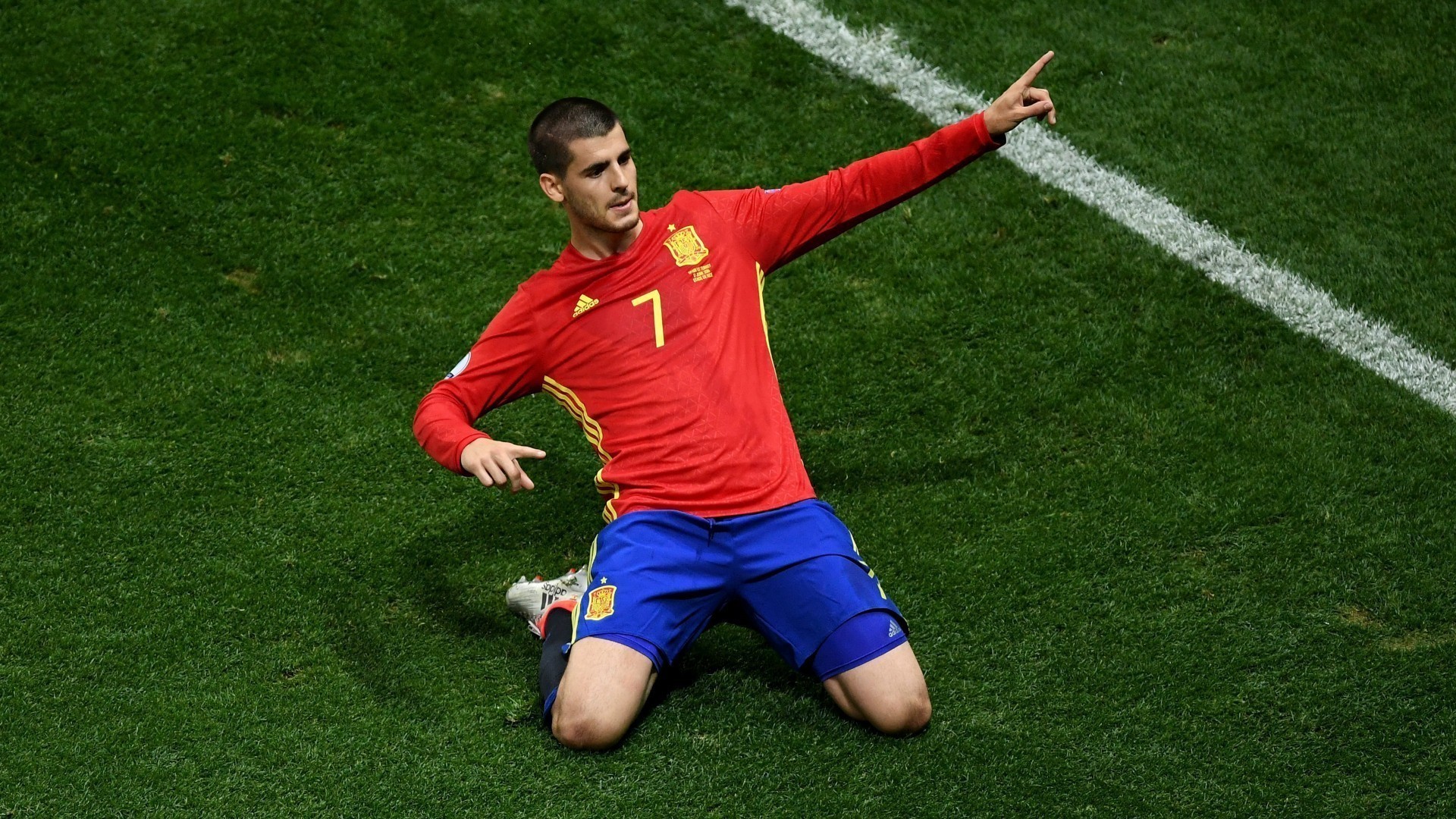 OFICIAL: Atlético estabeleceu contactos para contratar Morata