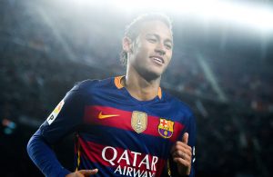 PSG ofereceu 40 milhões de euros por ano a Neymar