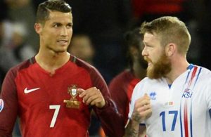 Gunnarsson revela o que Cristiano Ronaldo lhe respondeu quando lhe foi pedir a camisola