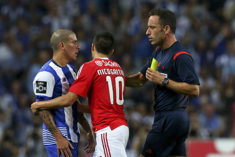 «O meu melhor amigo no futebol? Maxi Pereira»