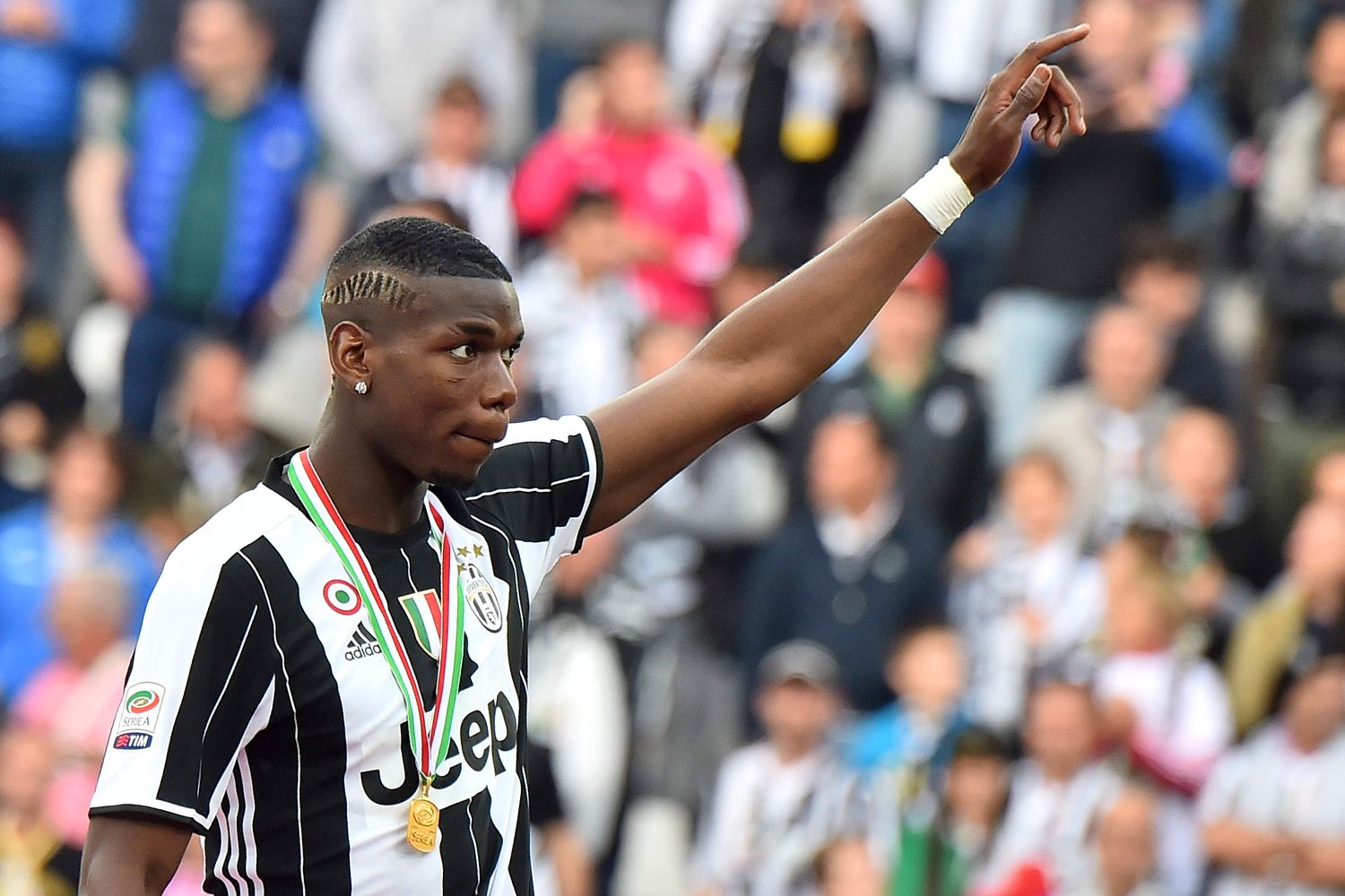 Real Madrid está a negociar com a Juventus por Pogba