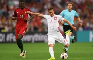 Nápoles em negociações para a contratação de Milik