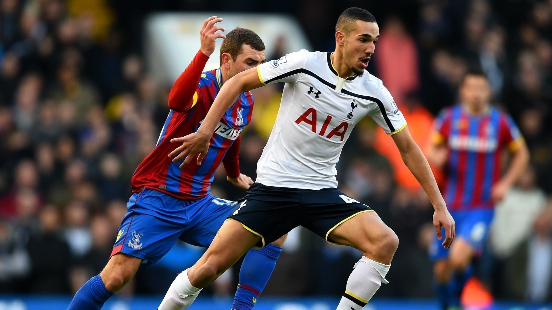 Bentaleb na mira das águias