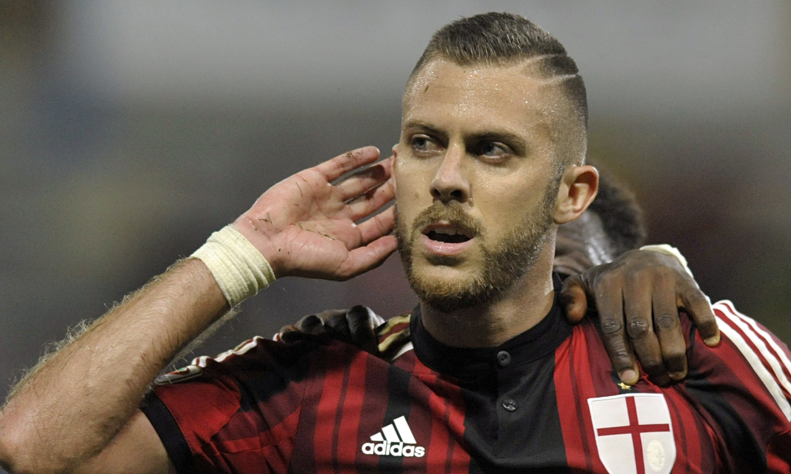 OFICIAL: Bordéus garante Jeremy Menez