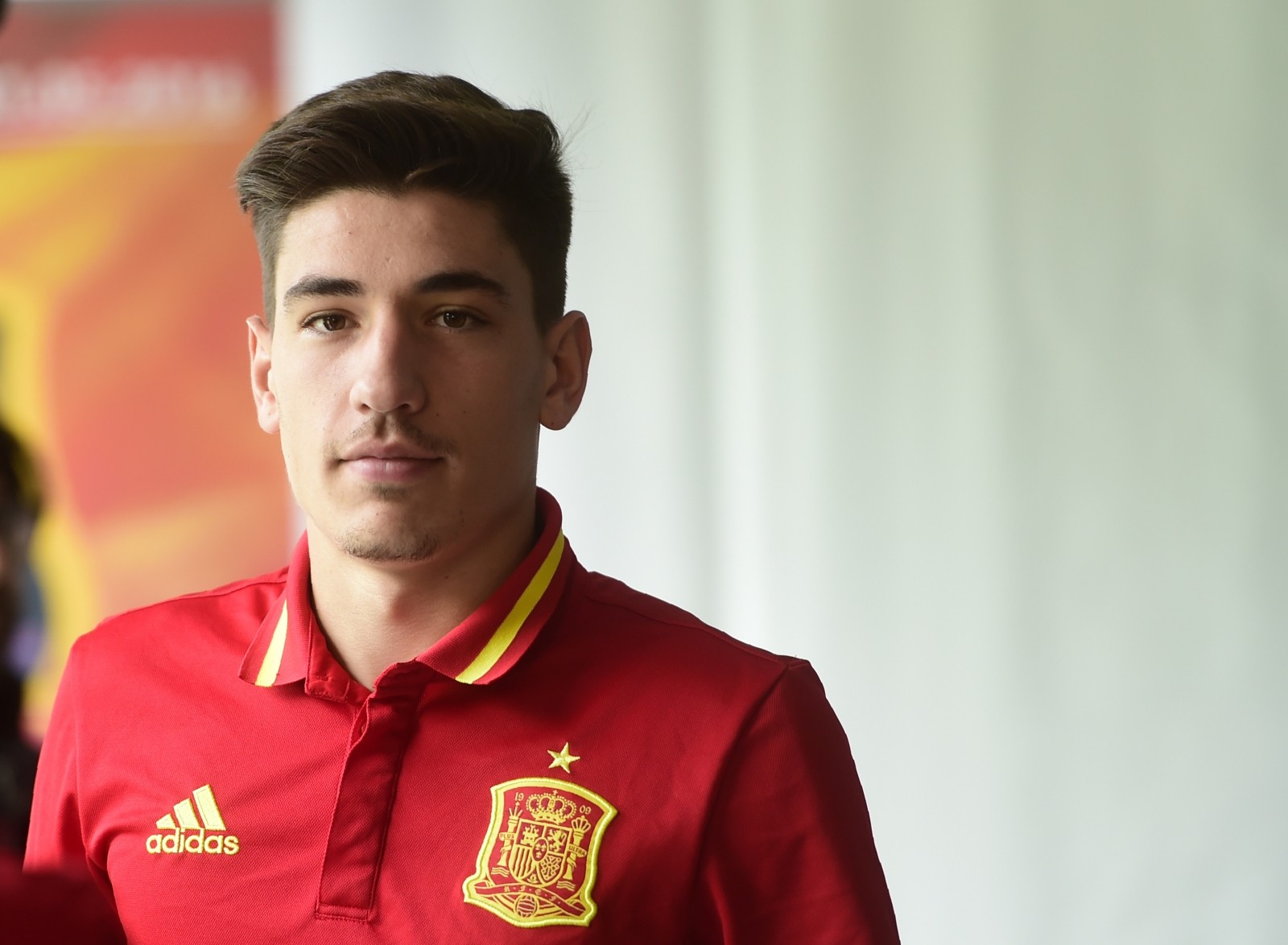 Bellerín próximo de trocar o Arsenal por rival da Premier League