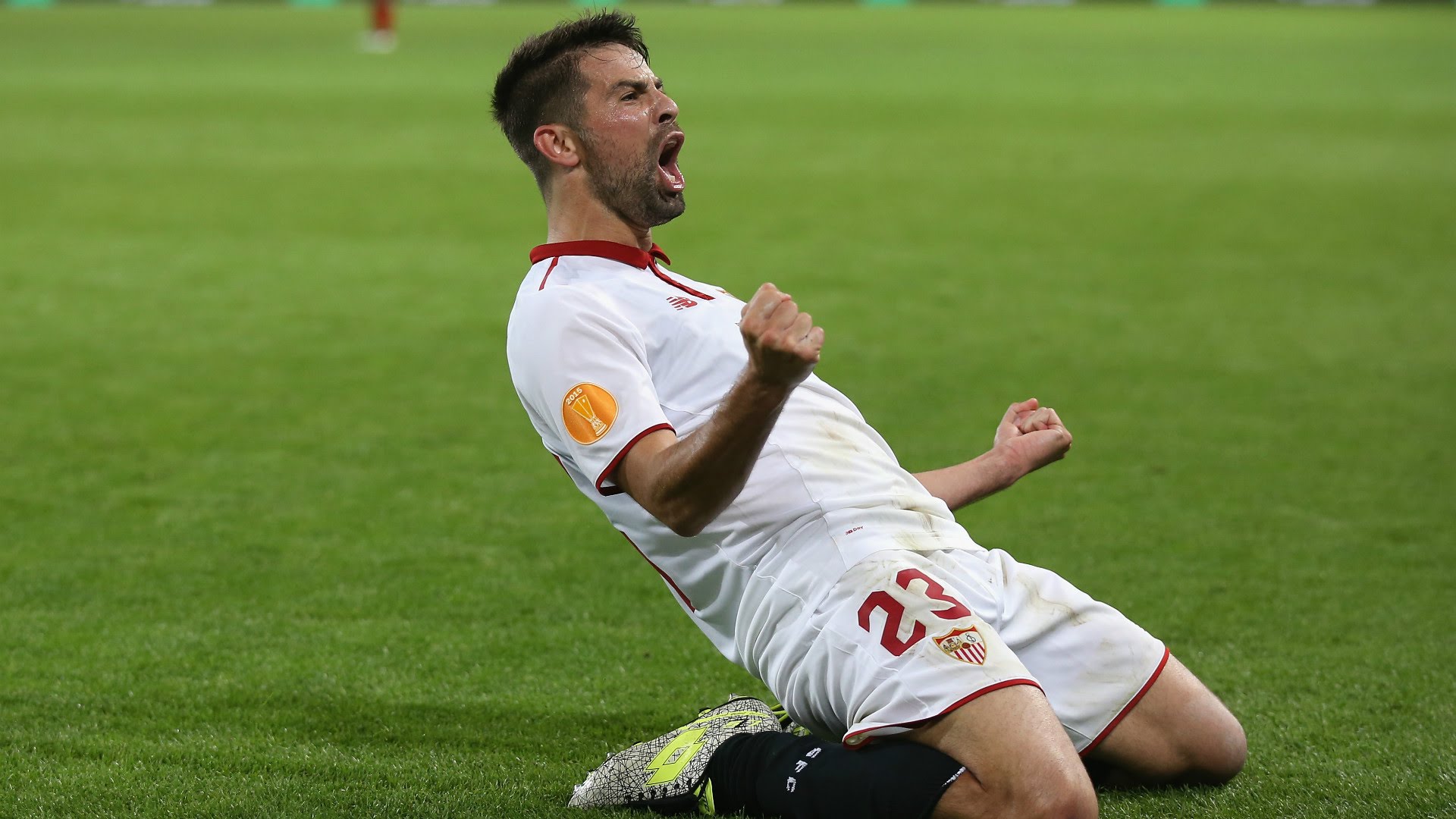 Coke será reforço do Schalke 04