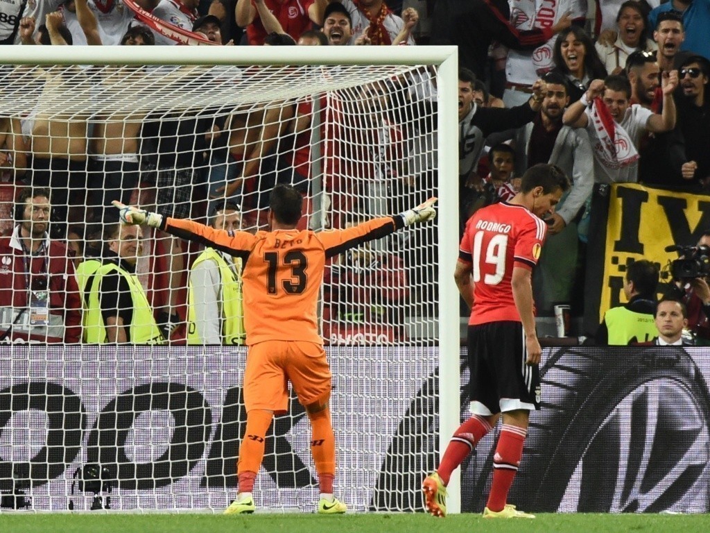 Jesus lembra a final da Liga Europa na hora de comentar a aquisição de Beto