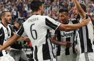 Higuaín garante entrada com o pé direito da Juventus!