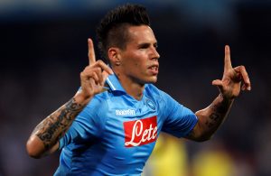 OFICIAL: Hamsik renova com o Nápoles