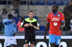 OFICIAL: Kalidou Koulibaly renova com o Nápoles até 2021