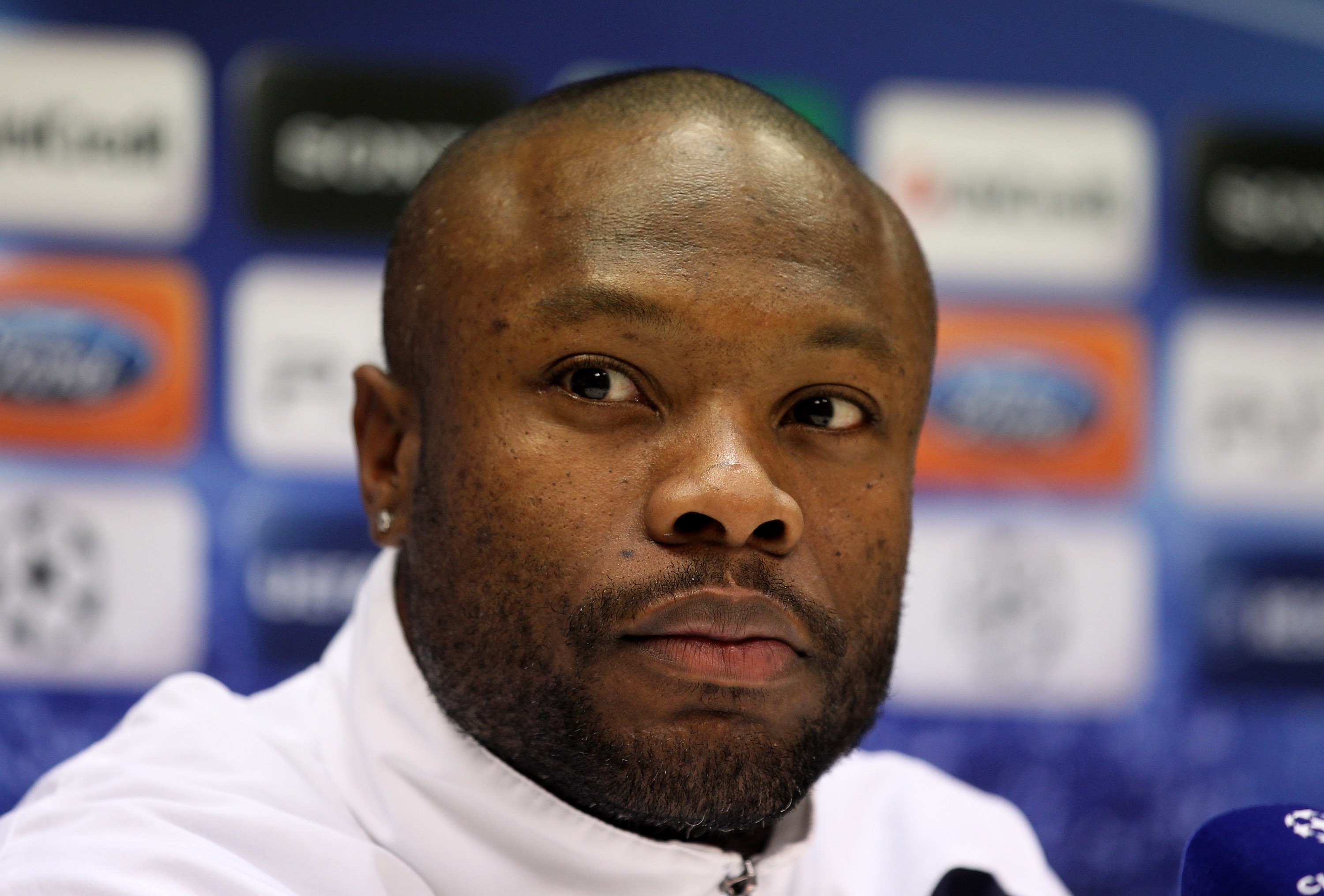Gallas revela que foi atacado por Mourinho