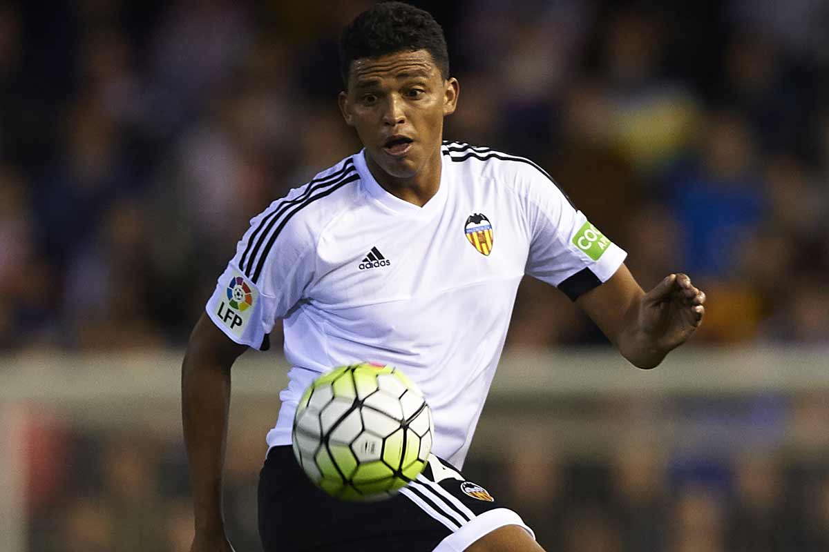 FC Porto e Benfica disputam Adrelan Santos (ex- SC Braga)