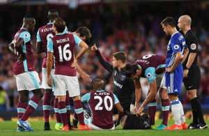 Ayew desfalca o West Ham durante quatro meses