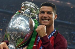 Ronaldo: “Pepe foi melhor jogador de Portugal no Euro-2016”