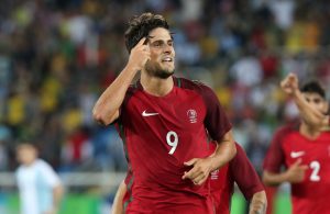 OFICIAL: Gonçalo Paciência assina pelo Olympiakos