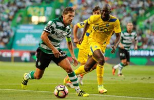 Pai de Adrien Silva arrasa responsáveis do Sporting