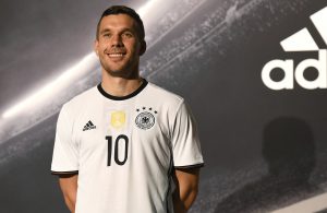 OFICIAL: Podolski diz adeus à seleção alemã