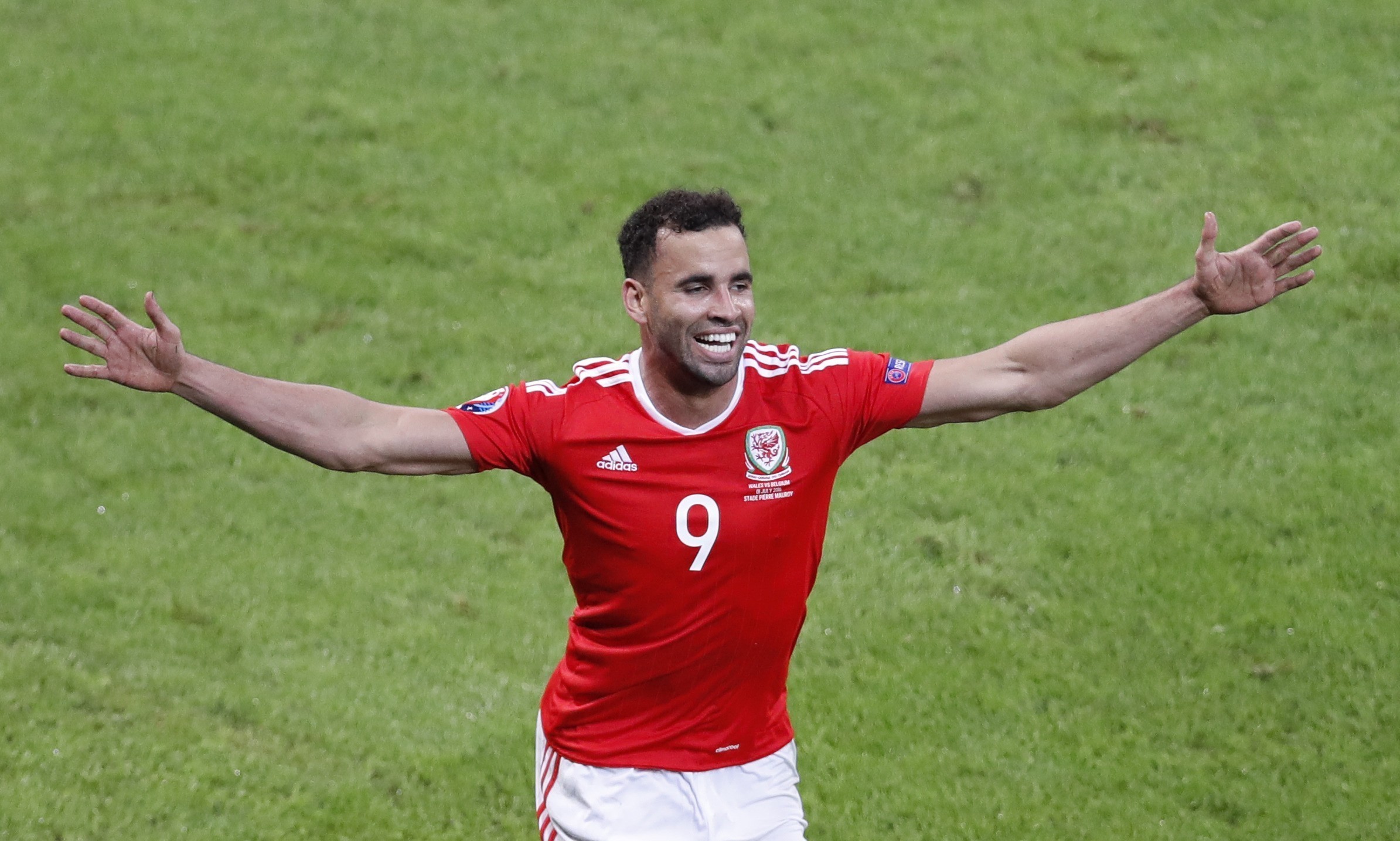 OFICIAL: Robson Kanu no West Brom