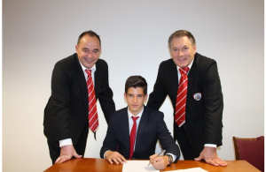 Jovem da formação do Benfica pode regressar à Luz