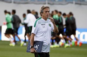 Jorge Jesus diz que tem de emagrecer Douglas