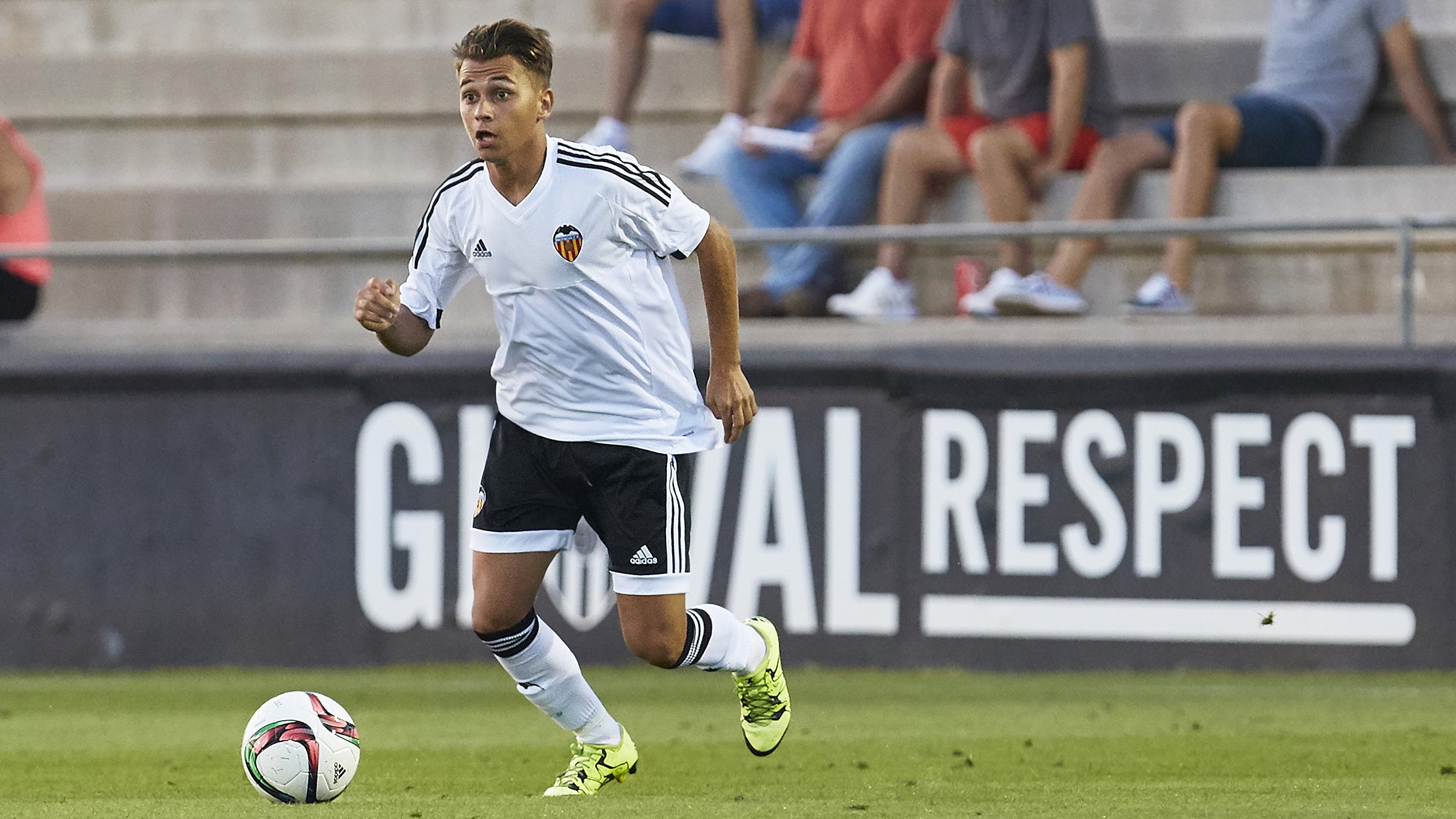 Barcelona perto de garantir mais um jogador do Valência