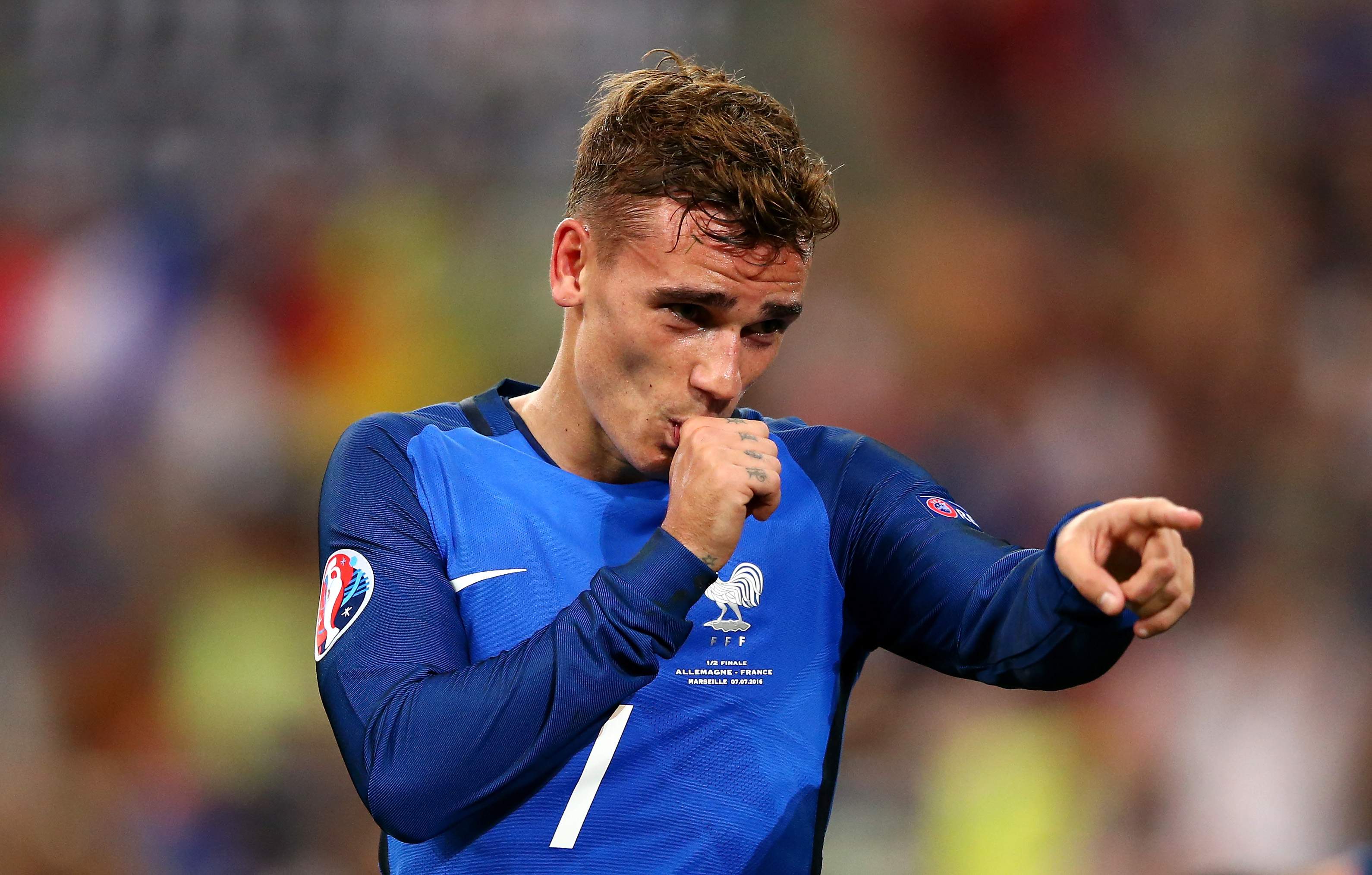 Chelsea quer Antoine Griezmann por 100 milhões de euros