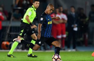 João Mário está lesionado e é baixa para o encontro com o Bolonha