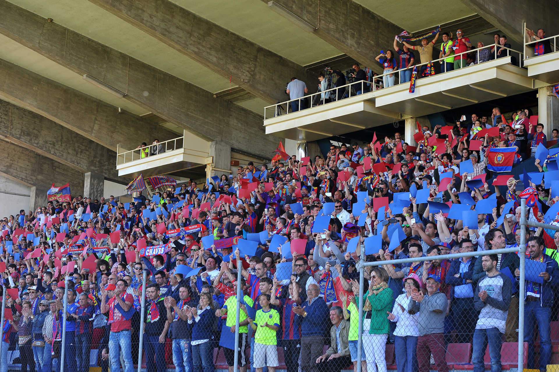 Bilhetes para o Desportivo de Chaves-Benfica com preços exorbitantes