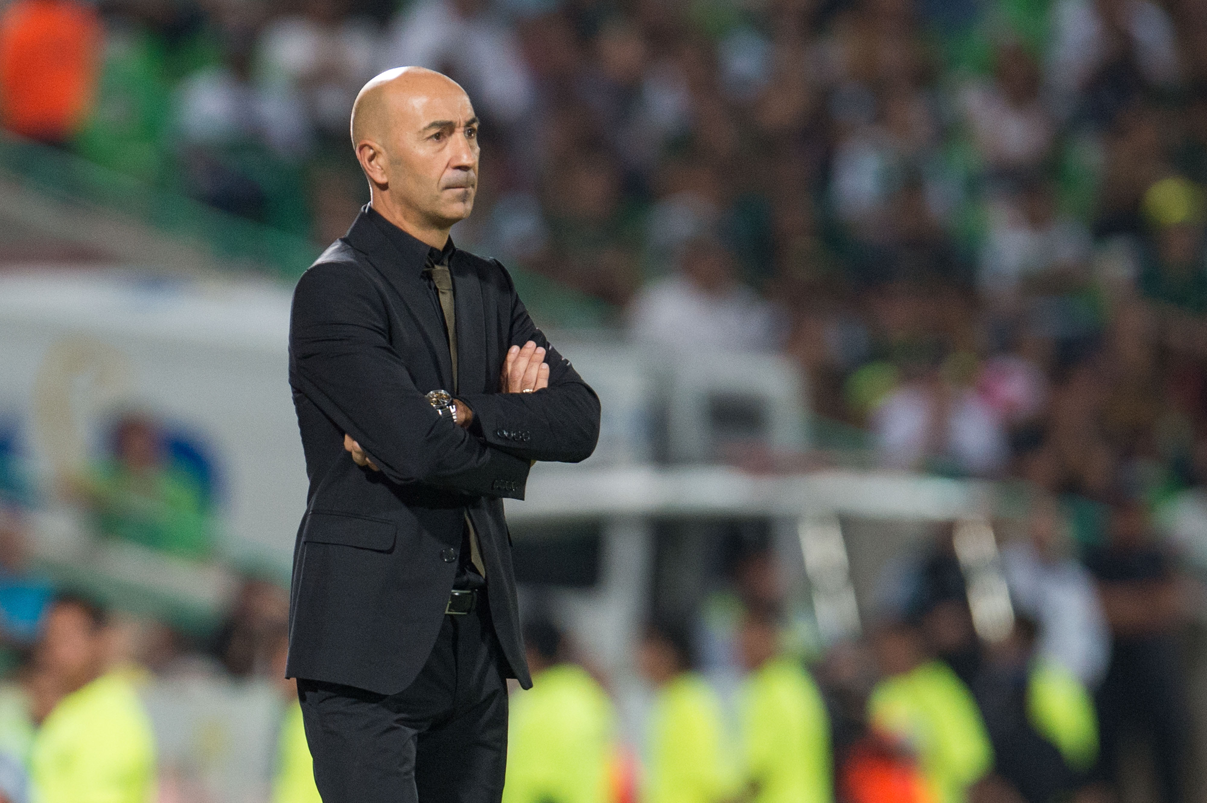 OFICIAL: Valência demite Pako Ayestarán