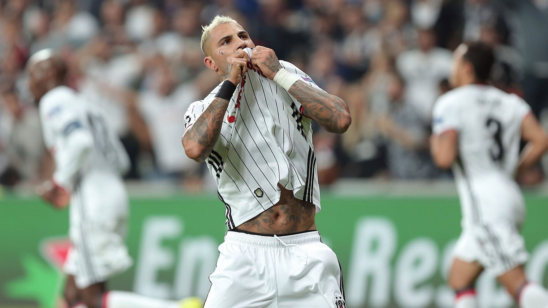 Quaresma é o jogador da semana na Liga dos Campeões