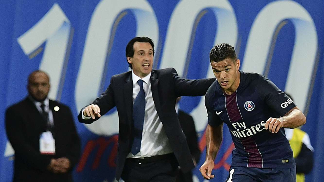 “Não és Messi”. O recado de Unai Emery a Ben Arfa