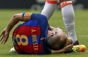 Barcelona perde Iniesta por dois meses