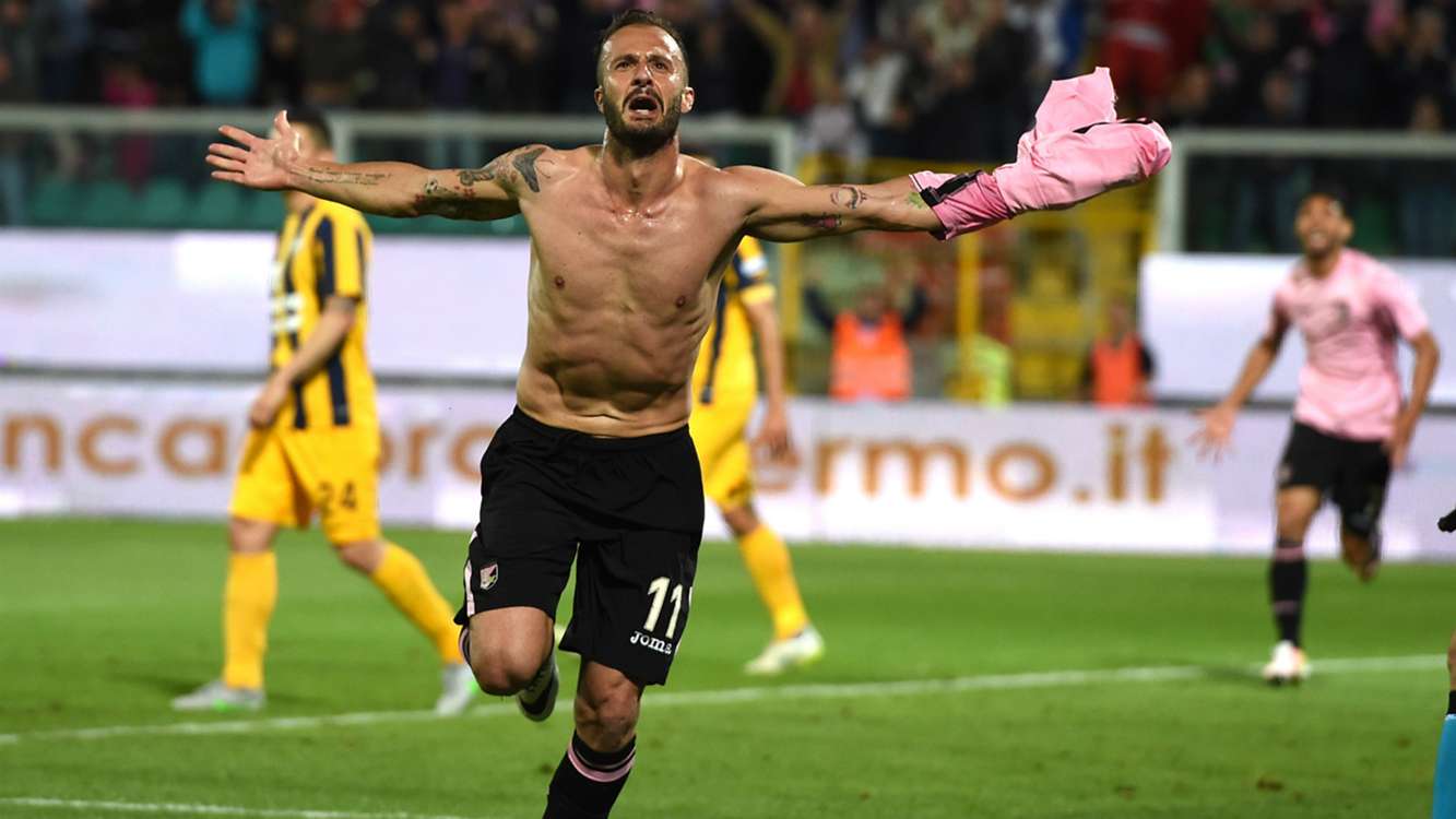 Prandelli deseja ver Gilardino no Valência