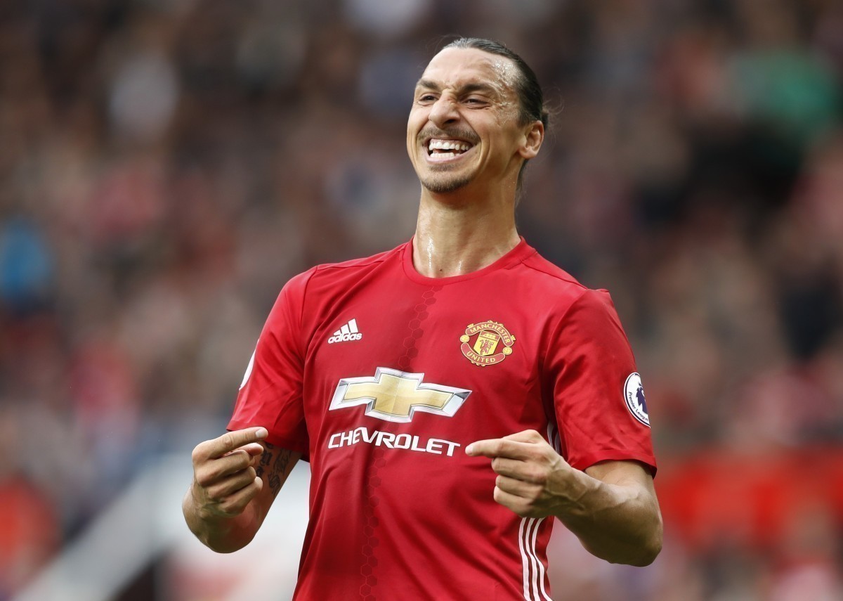 Ibrahimovic elogia Lindelöf