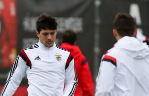 Paulo Sousa quer contratar jogador do Benfica B