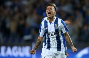 Confirmada baixa de Otávio para o encontro frente ao Feirense