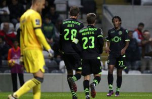 Sporting vence no Bessa e pressiona rivais