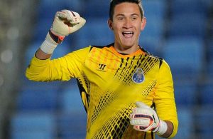 A possível saída de Casillas anima promessa do FC Porto