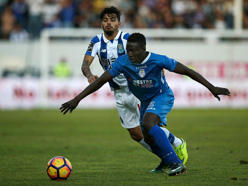 Etebo nomeado para o prémio de promessa africana do ano