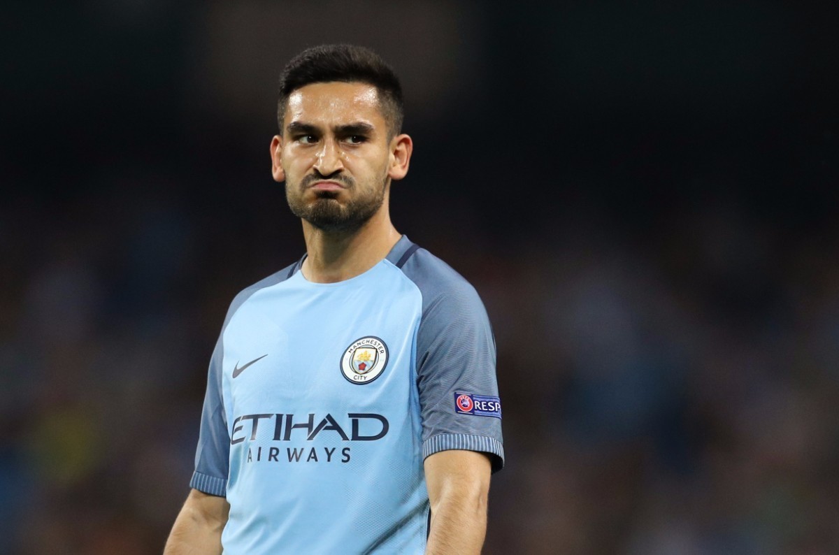 Reforço sonante do Manchester City deve parar vários meses