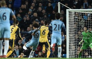 Manchester City consegue reviravolta e derrota o Arsenal