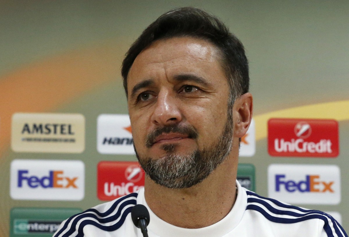 OFICIAL: O novo clube de Vítor Pereira