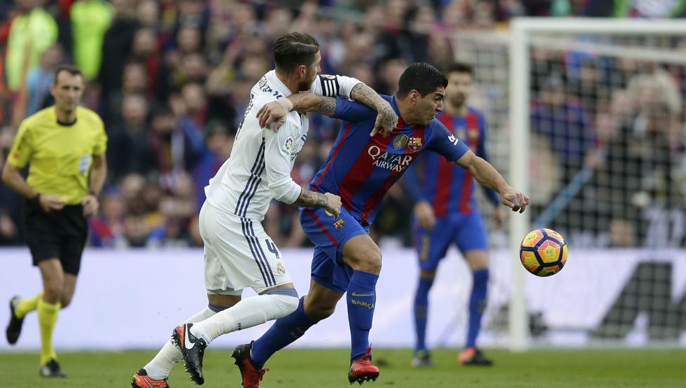 Sergio Ramos “salva” Real Madrid no Camp Nou