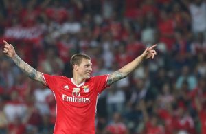Lindelof a caminho do Manchester United