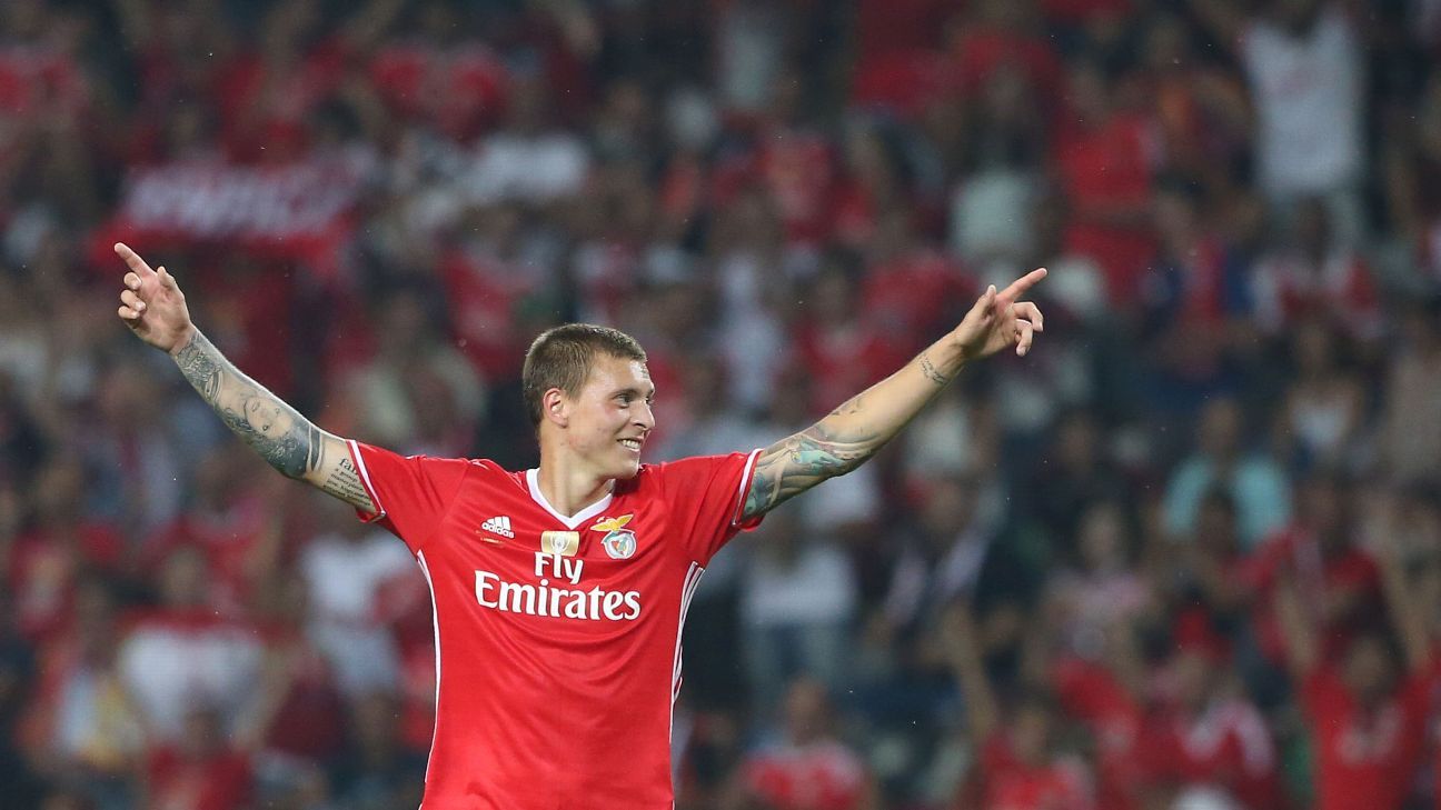 Lindelof a caminho do Manchester United