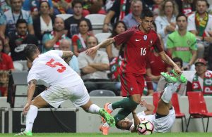 Barcelona garante contratação de Cancelo