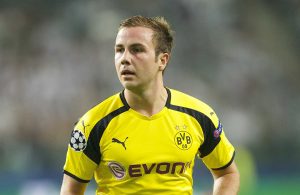 Mario Götze lesiona-se e falha encontro com o Real Madrid