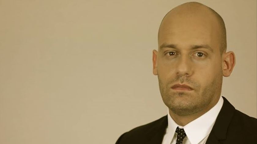 O novo treinador do Estoril-Praia