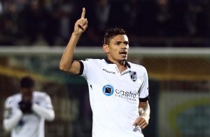 FC Porto anuncia contratação